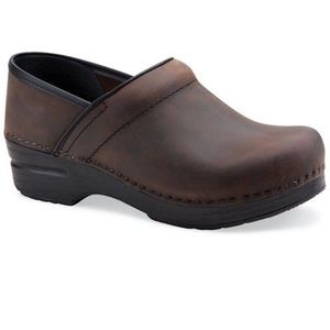 Dansko Women’s Professional Clog Brown Size 37